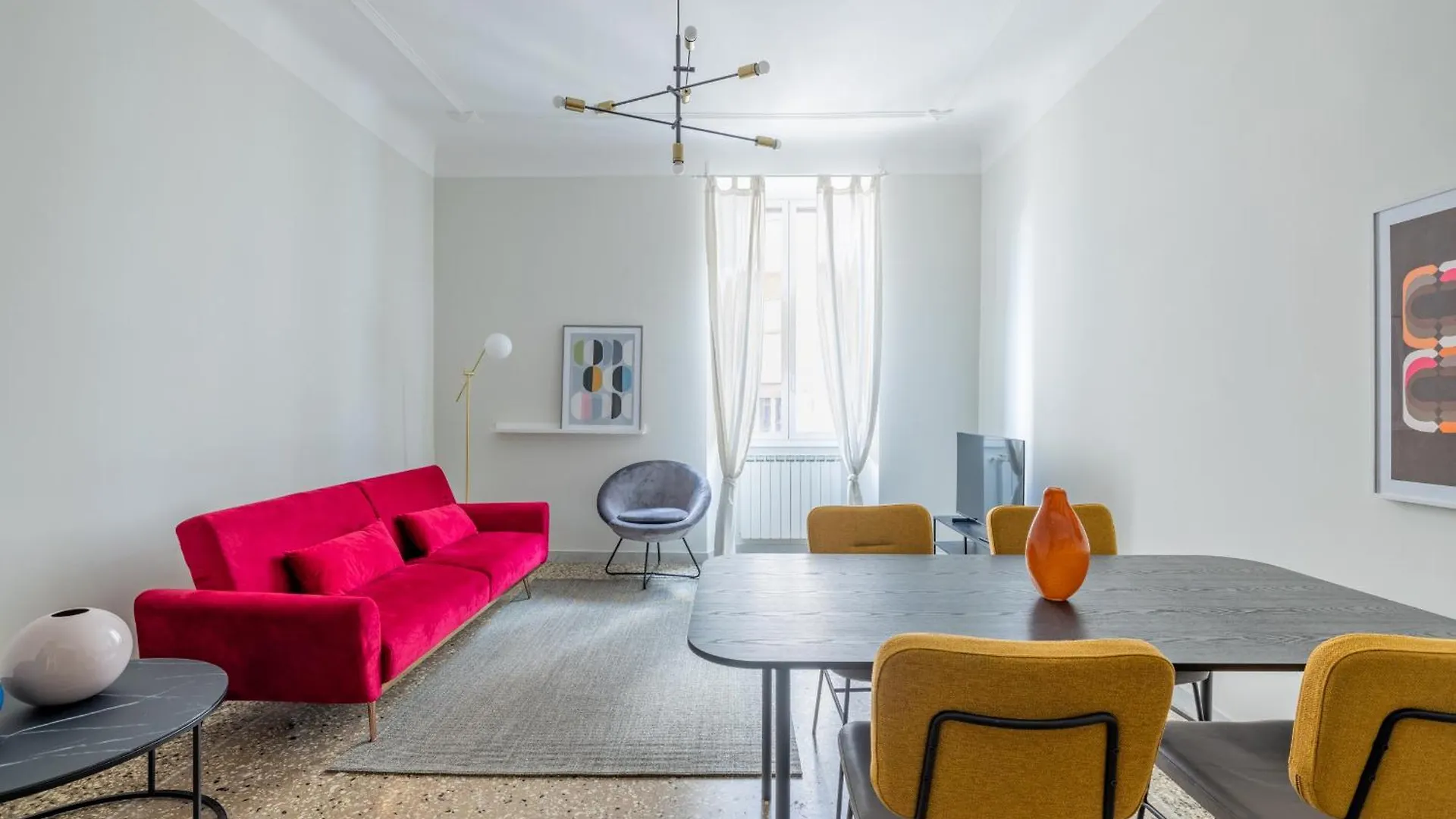 Design Apartment In Prati Rome