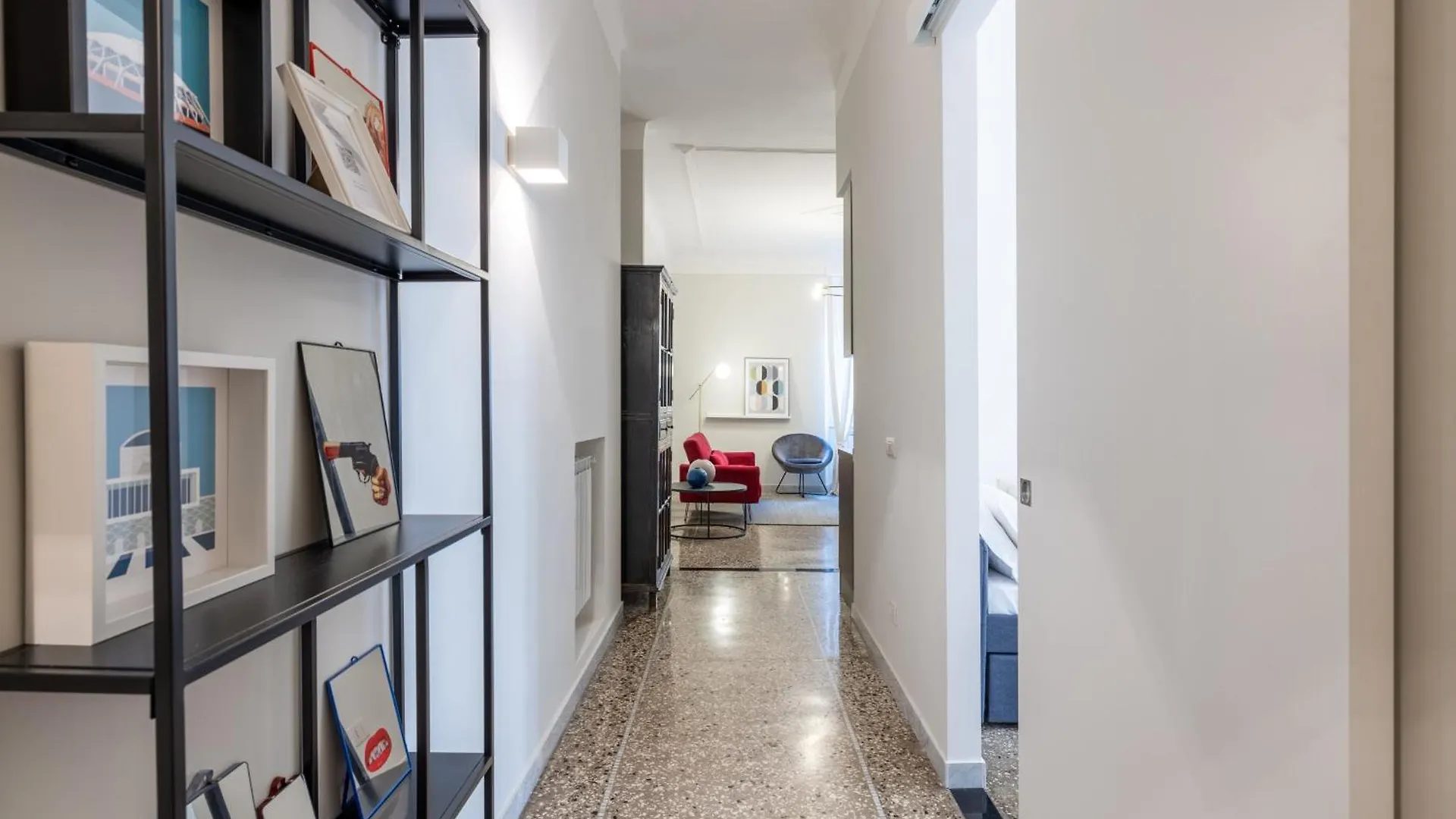 Design Apartment In Prati Rome